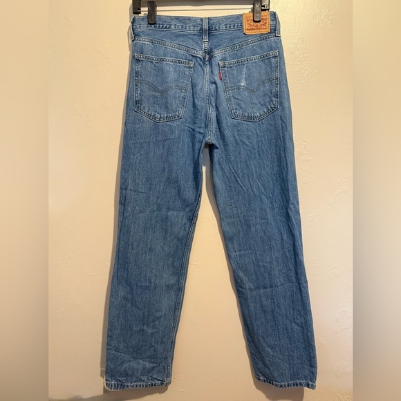Levi's Women's Low Pro Relaxed Fit Straight Leg Jeans Denim Classic Size 28 - Picture 10 of 16